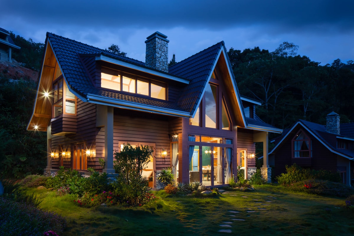 Tim's Roofing and Renovations LLC building contractor
